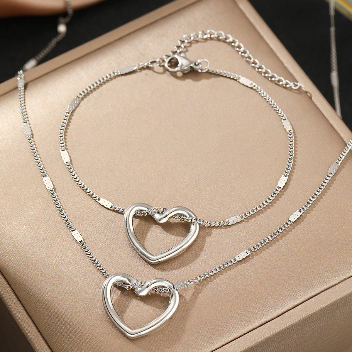 Stainless Steel Hollow Heart Set