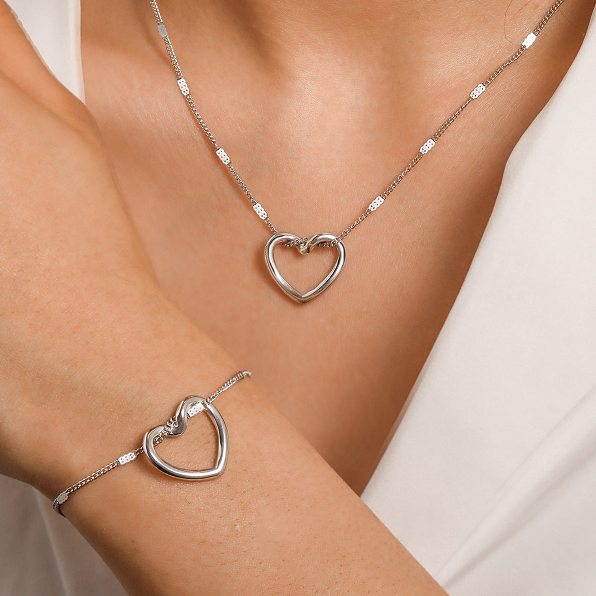 Stainless Steel Hollow Heart Set