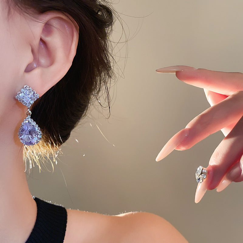 Zircon Diamond-Shaped Set