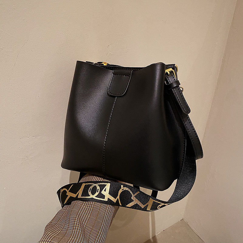 French  Design Simple Wide Shoulder Strap Bucket Bags Female