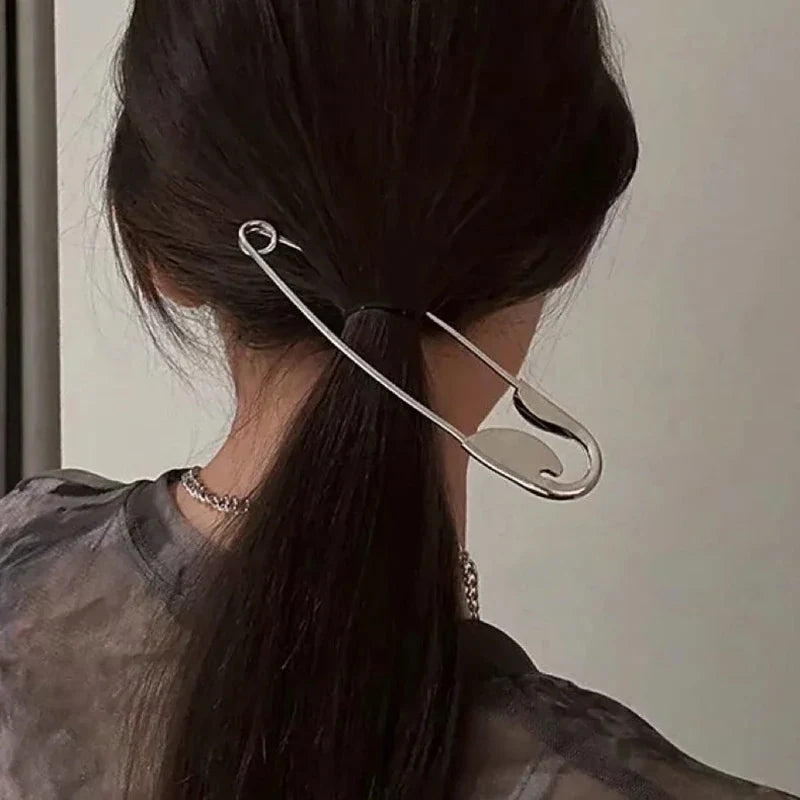 Ivory Curve