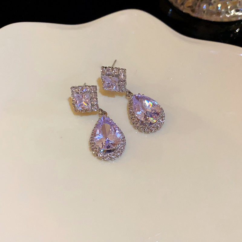 Zircon Diamond-Shaped Set